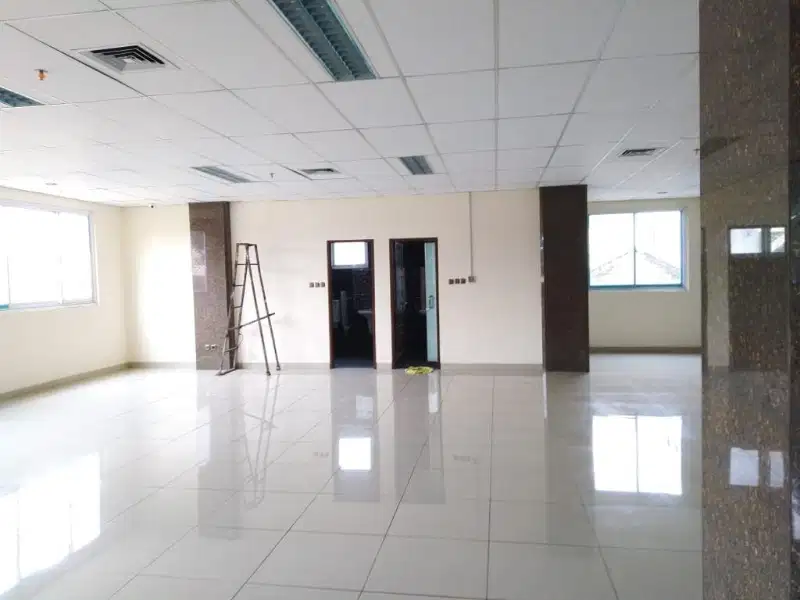 D Jual gedung kantor d kebayoran lama jak sel
