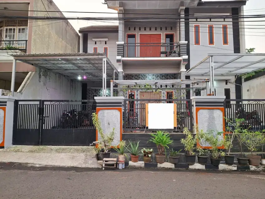 Di Jual Rumah Mewah Di Sekitaran Bintaro, Dekat  Stasiun Krl