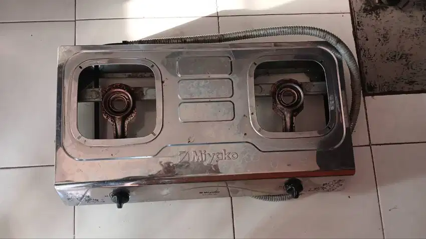 Kompor Miyako KG502SS: Desain Simpel, Performa Oke untuk Dapur Anda