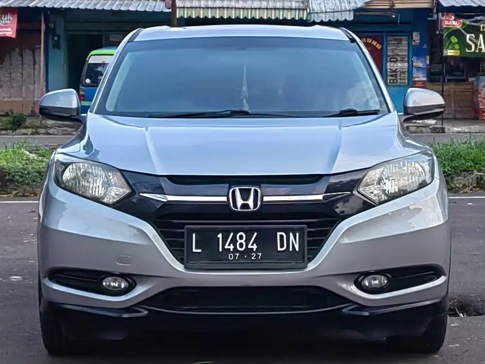 DP 20 jt Honda HR-V 1.5 E Matic 2017 Bensin