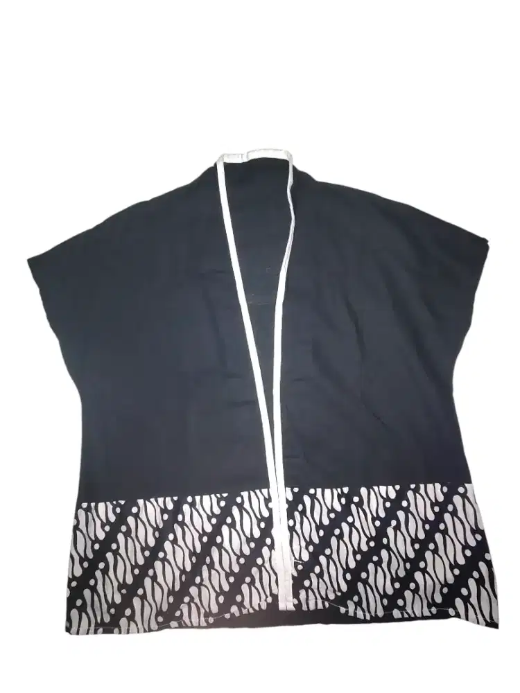 Preloved Atasan Batik Wanita