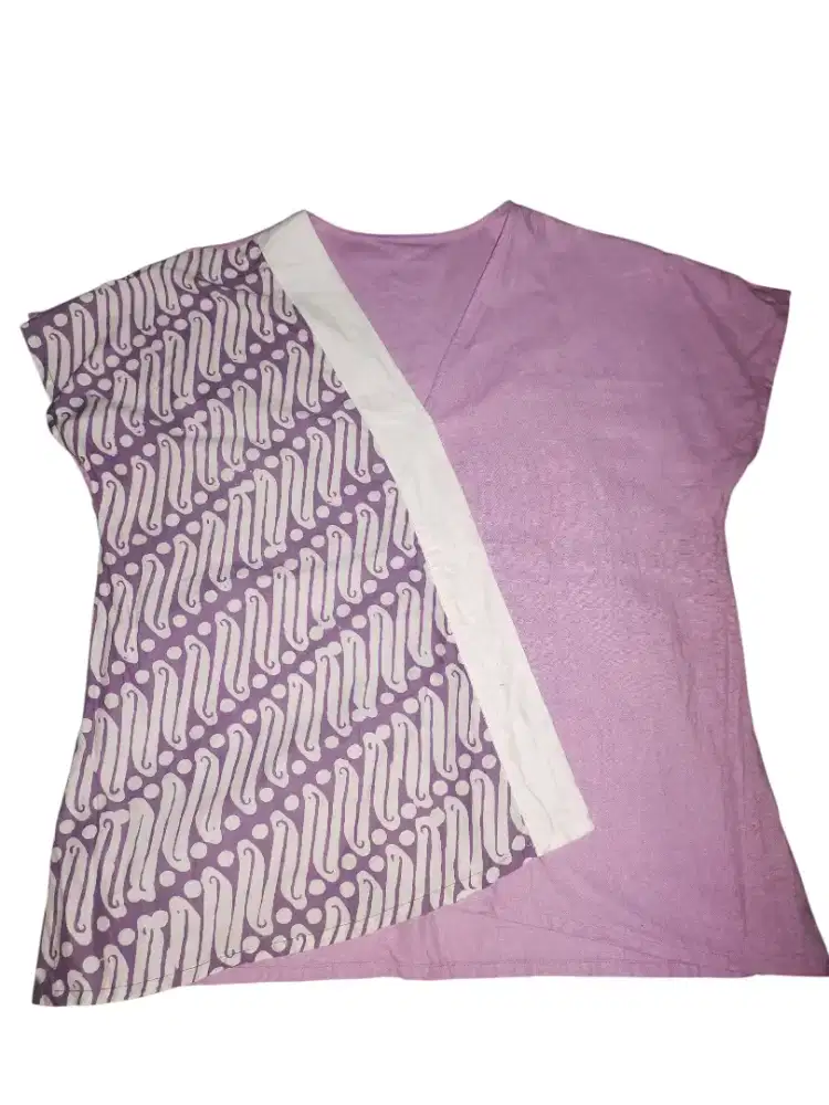 Preloved Atasan Batik Wanita