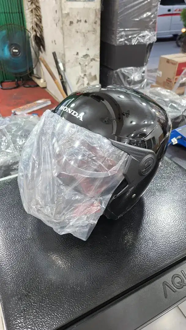HELM BARU, BARU BELI TIDAK COCOK,BUSA DALAM D KUPING SUDAH DIBUANG