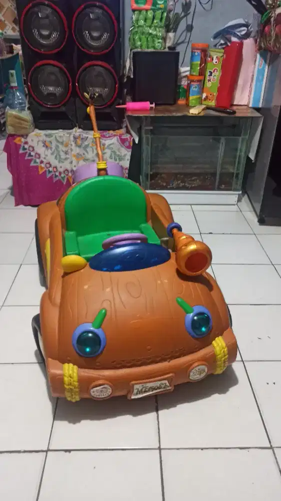 Mobilan aki masih mulus karakter lebah