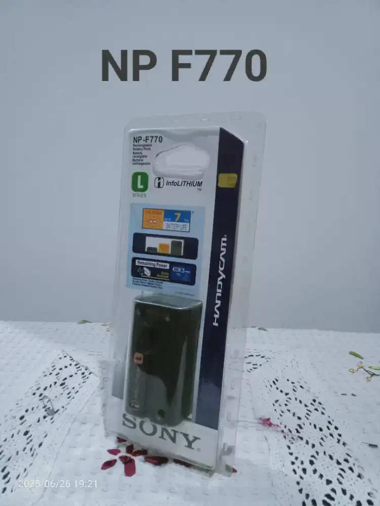 Baterai handycam SONY NP F770