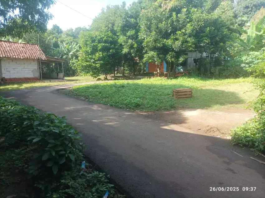 Jual tanah Luas 138 Meter pinggir jalan desa mirip hook