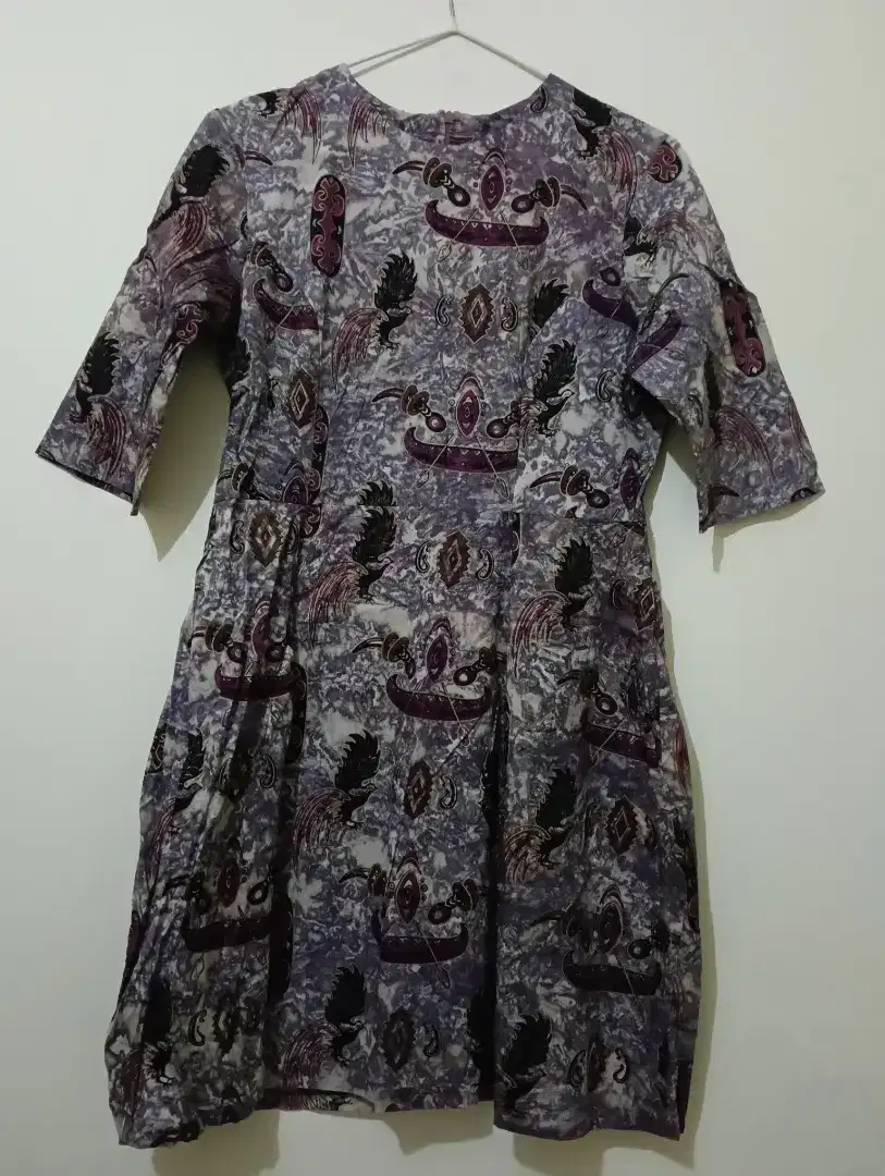 Baju batik setengah panjang