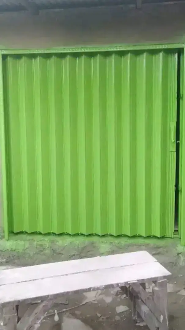Pintu folding gate