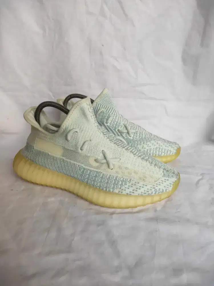 adidas yeezy size 41