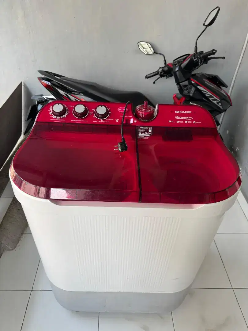 Mesin Cuci 2 Tabung Merk Sharp 10Kg Jarang Pake