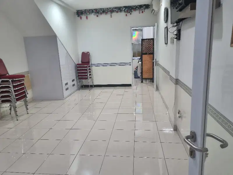 Dijual cepat ruko cantik siap pakai compark comrsial kota wosata