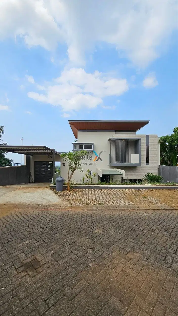 Dijual Rumah Baru Villa Modern di Taman Dayu Ciputra, Pandaan Malang