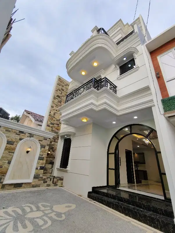 RUMAH BARU DALAM CLUSTER DI M KAHFI 2 JAGAKARSA JAKSEL