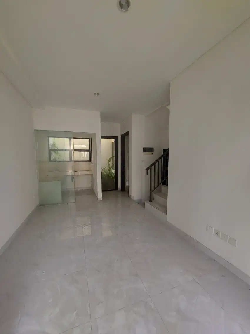 Rumah 2 Lantai di Lavon Allura Type B (7x11) Tangerang L2-240283