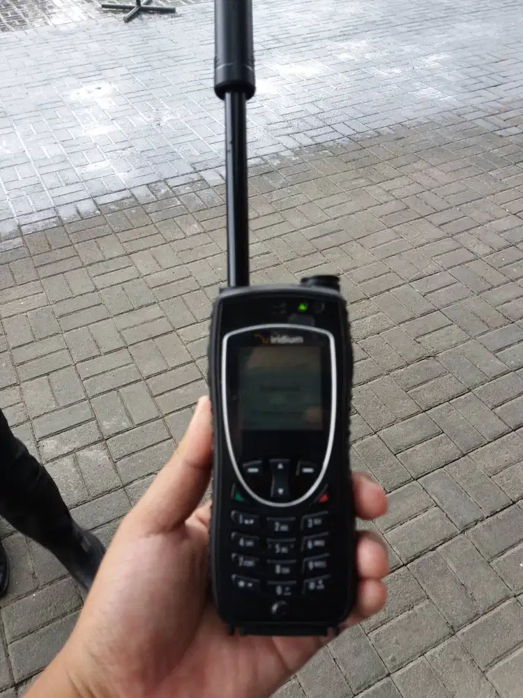 Telepon Satelit Iridium Extreme 9575 PTT Second Mulus