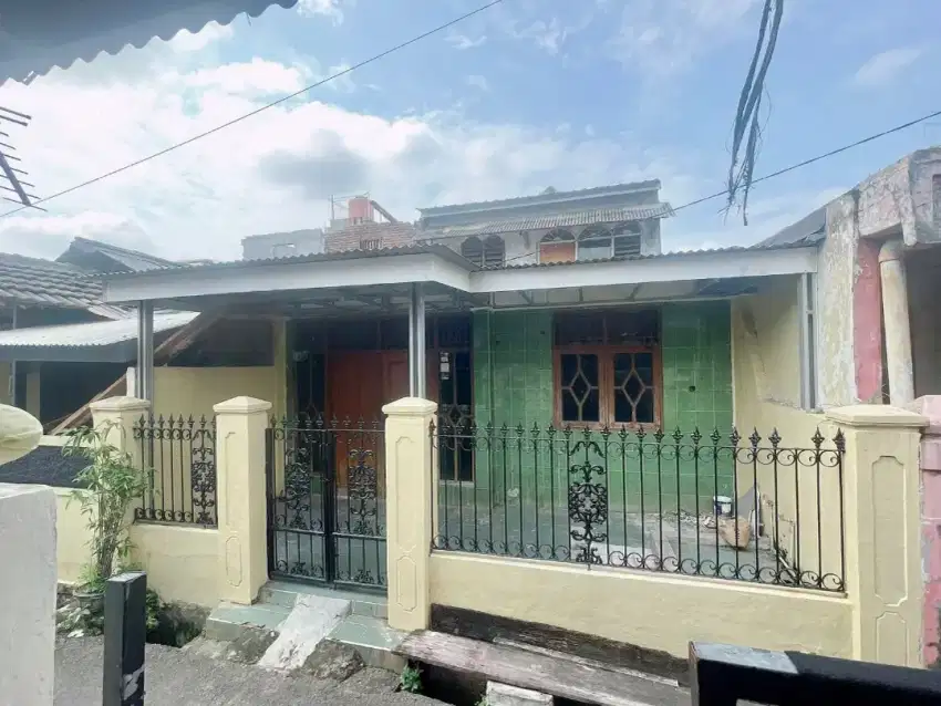 RUMAH MURAH di PERUMNAS KLENDER