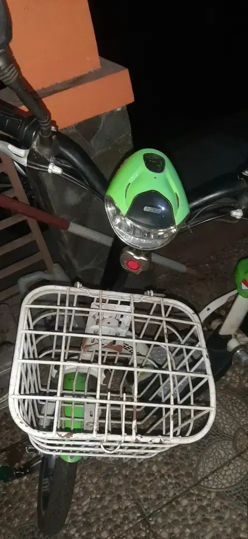Sepeda listrik Selis