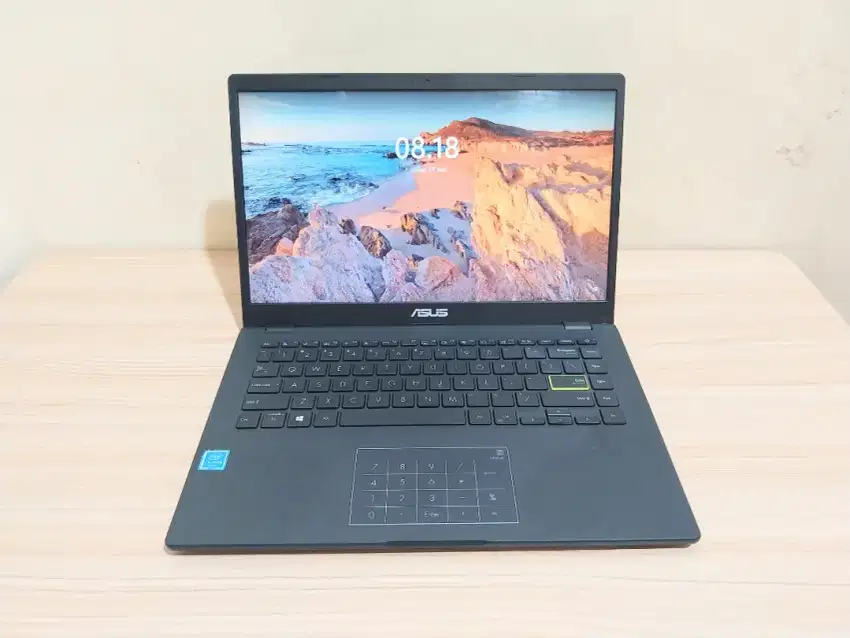 Asus Vivobook L410MA Celeron N4020 ram 4/256 GB
