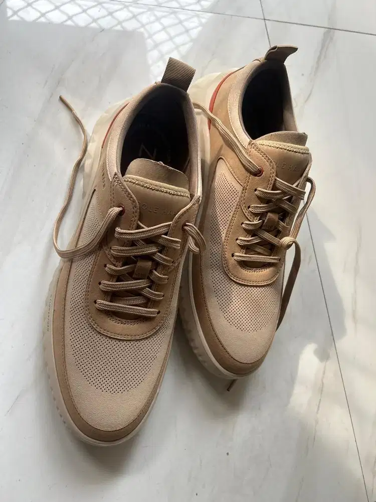 Sepatu Cole Haan (43)