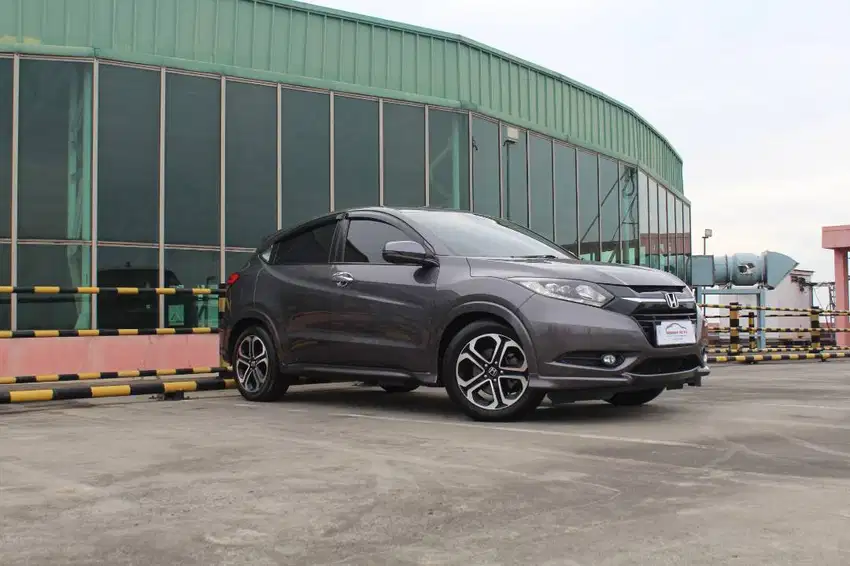 [TDP8jt] Honda HRV 1.8 Prestige 2017 CVT E