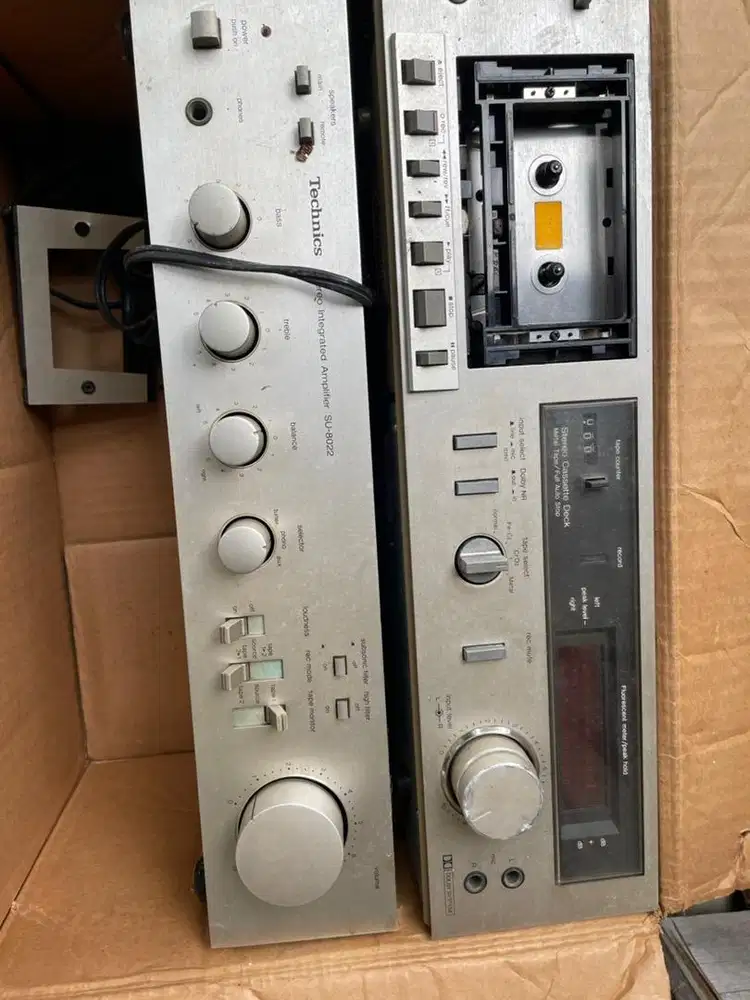 radio tape dan amplifer