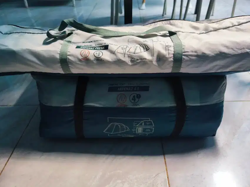 Tenda Quechua Arpenaz 4.1  + Quecha Fresh Tenda Awning