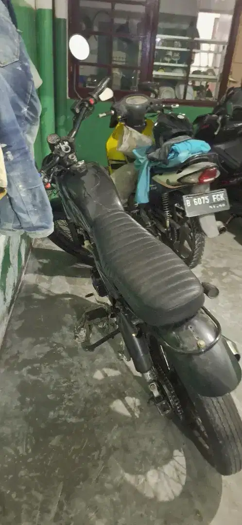 motor custom basic GL