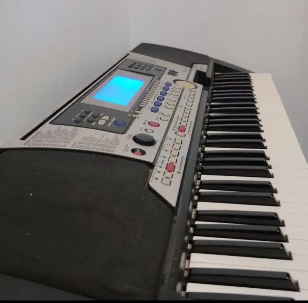 KEYBOARD YAMAHA PSR 550