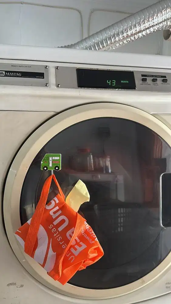 Dicari pegawai Laundry (Packing, Kasir dan Kurir)