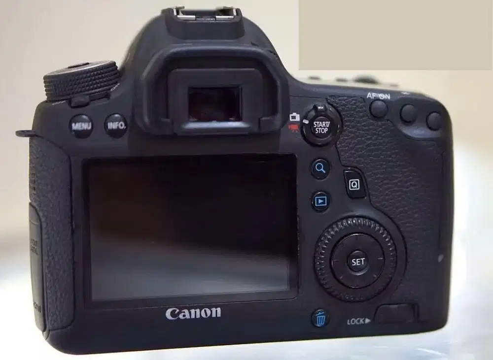Kamera dslr Canon 6D Mark I body only