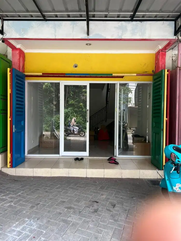 Dikontrakan RUKO STRATEGIS