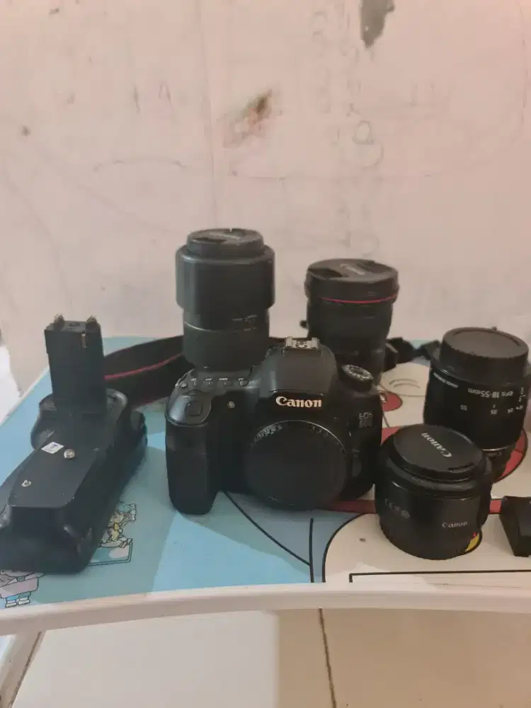 Jual Canon 60D + Lensa + Tas