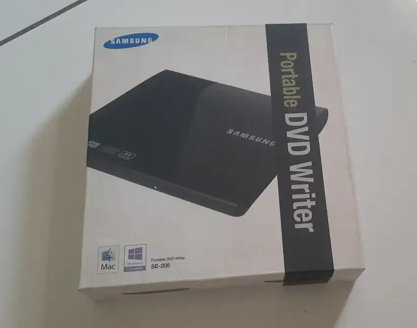 Samsung Portable DVD Writer SE - 208 - Bekas Rasa Baru