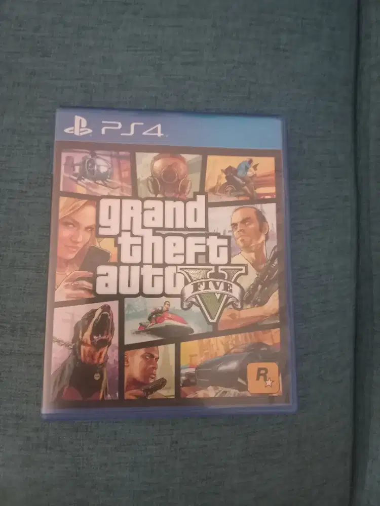 GTA 5 PS4 Disc Version