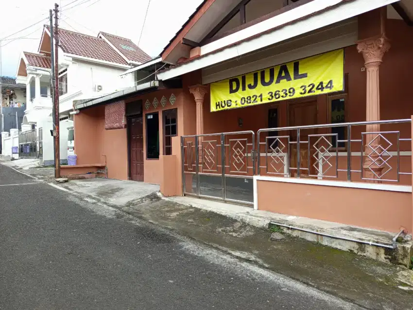 RUMAH MURAH SIAP HUNI LB 169 mtr²  ARGOMULYO SALATIGA STRATEGIS NYAMAN