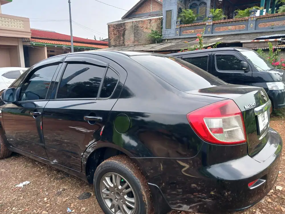 Suzuki Neo Baleno 2008 Bensin