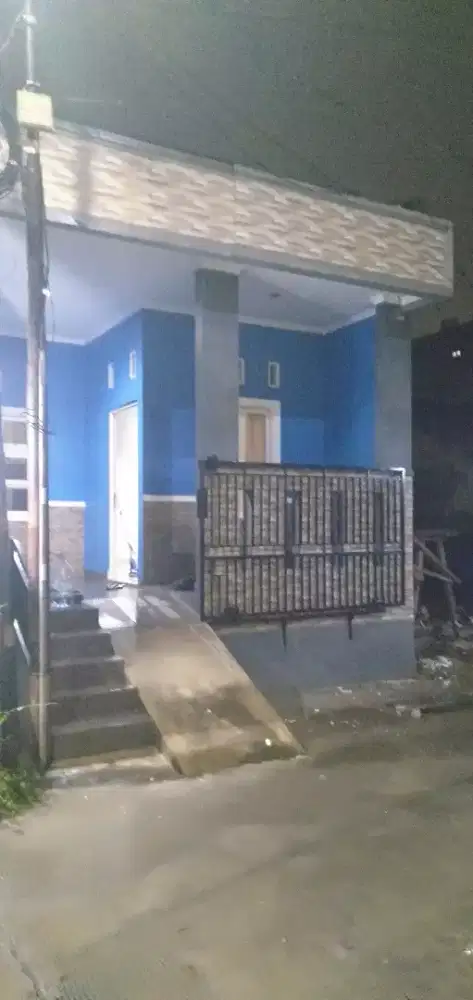 Disewakan rumah diperum graha mas serpong