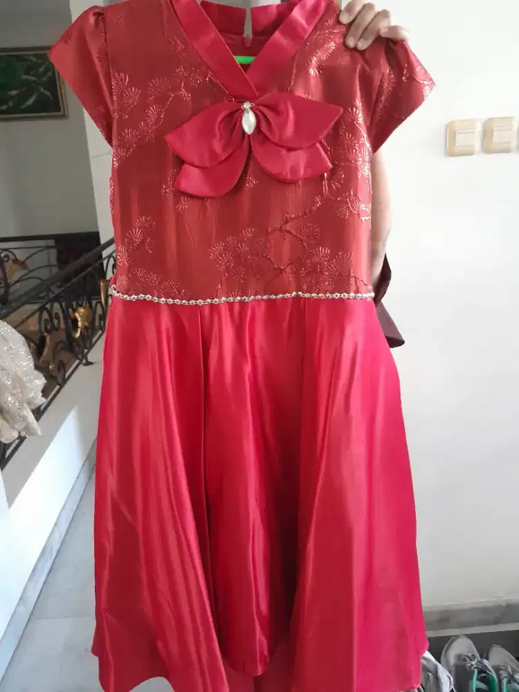 Dijual dress wanita remaja warna merah, LP=41 cm