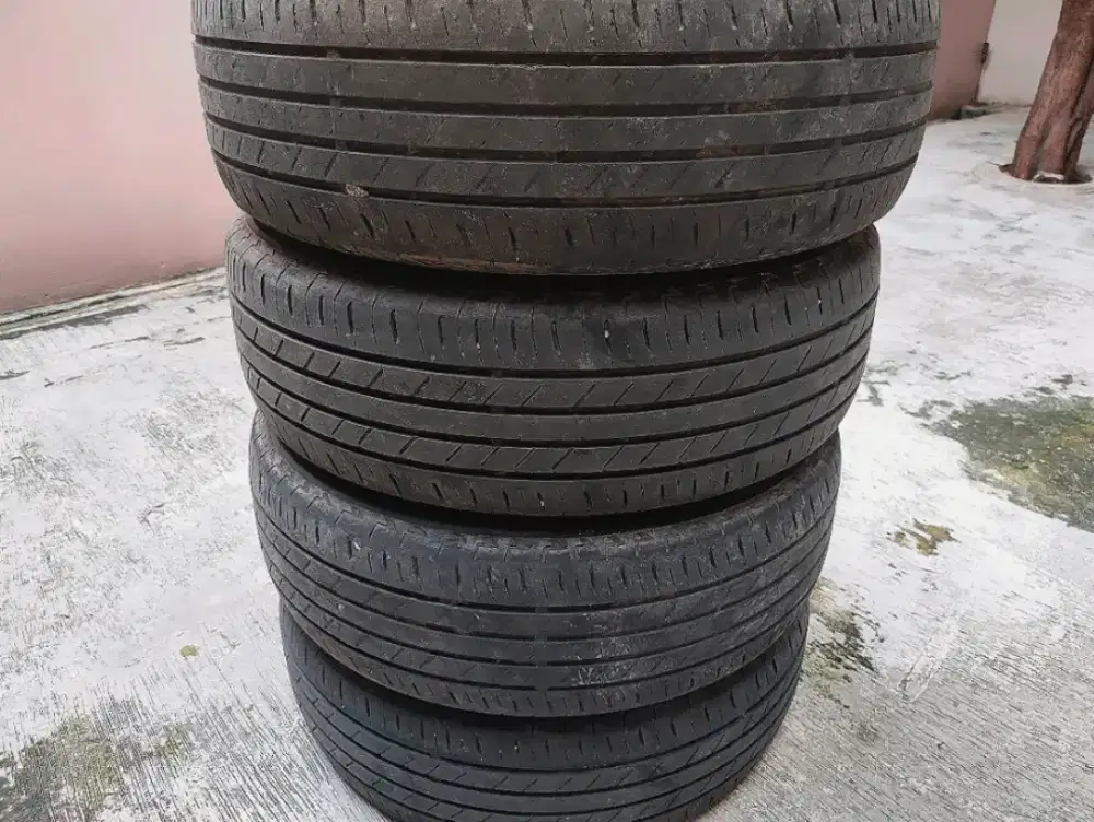 JUAL CEPAT 4 Ban Bridgestone Ecopia R16 thn 2019