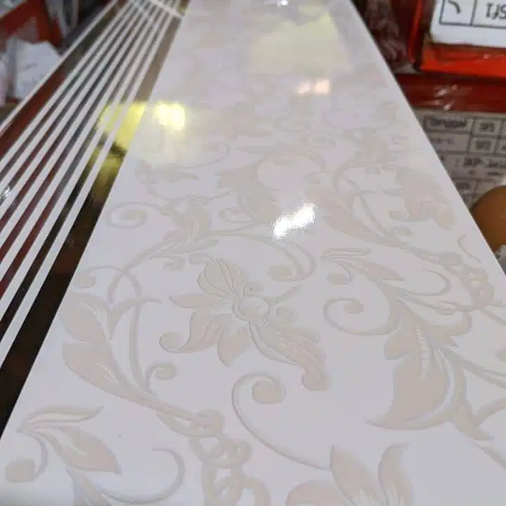 Wall Moulding Sekat Plafon Partisi PVC GRC Gypsum Jasa Tukang Pasang