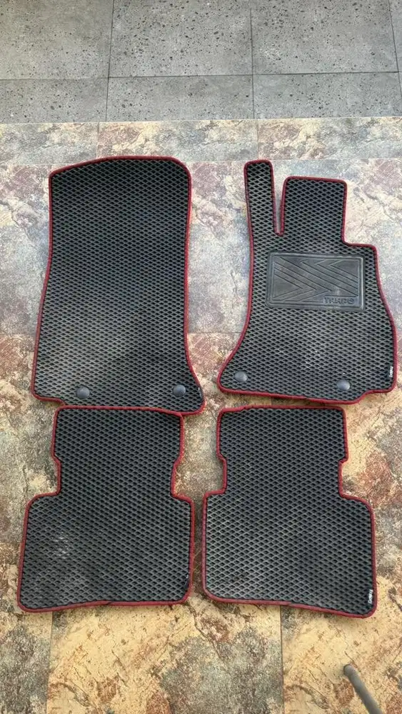 Karpet Mercedes W206