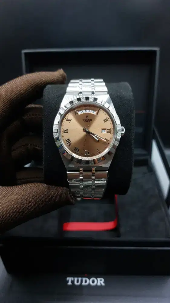 Tudor Royal M28600 Salmon Dial Termurah!!