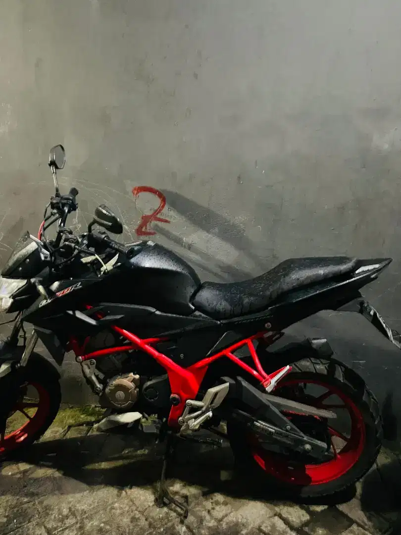 JUAL MURAH CB150R V2 2017