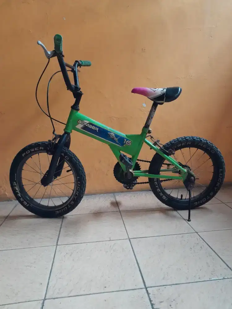 Sepeda bmx ukuran 16