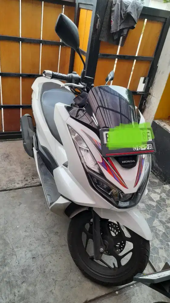 HONDA PCX CBS TAHUN 2023