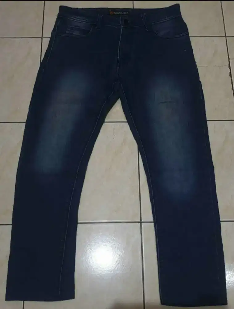 Celana jeans wash blue navy