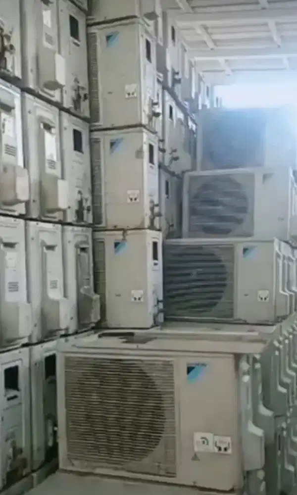 OUTDOOR DAIKIN 0,5PK THAILAND SECOND 100%ORIGINAL MESIN BERGARANSI