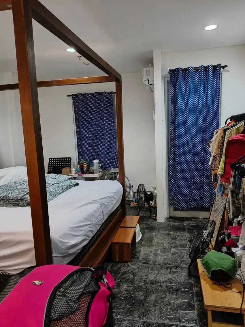 Apartemen 1 br dibuka jadi studio luas 31m²