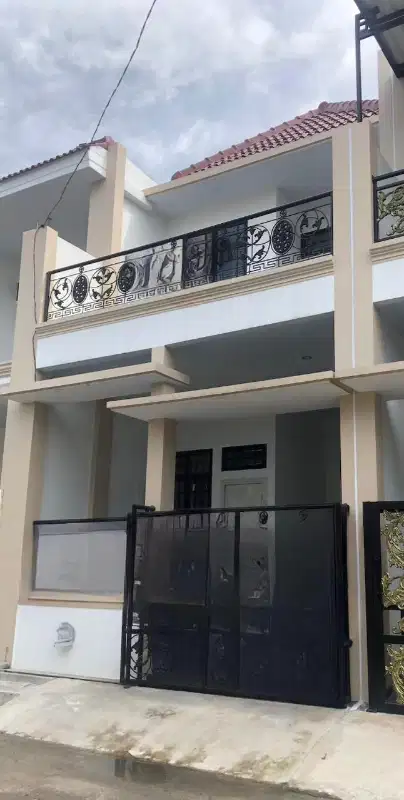 dijual rumah siap huni di boulevard hijau harapan indah bekasi