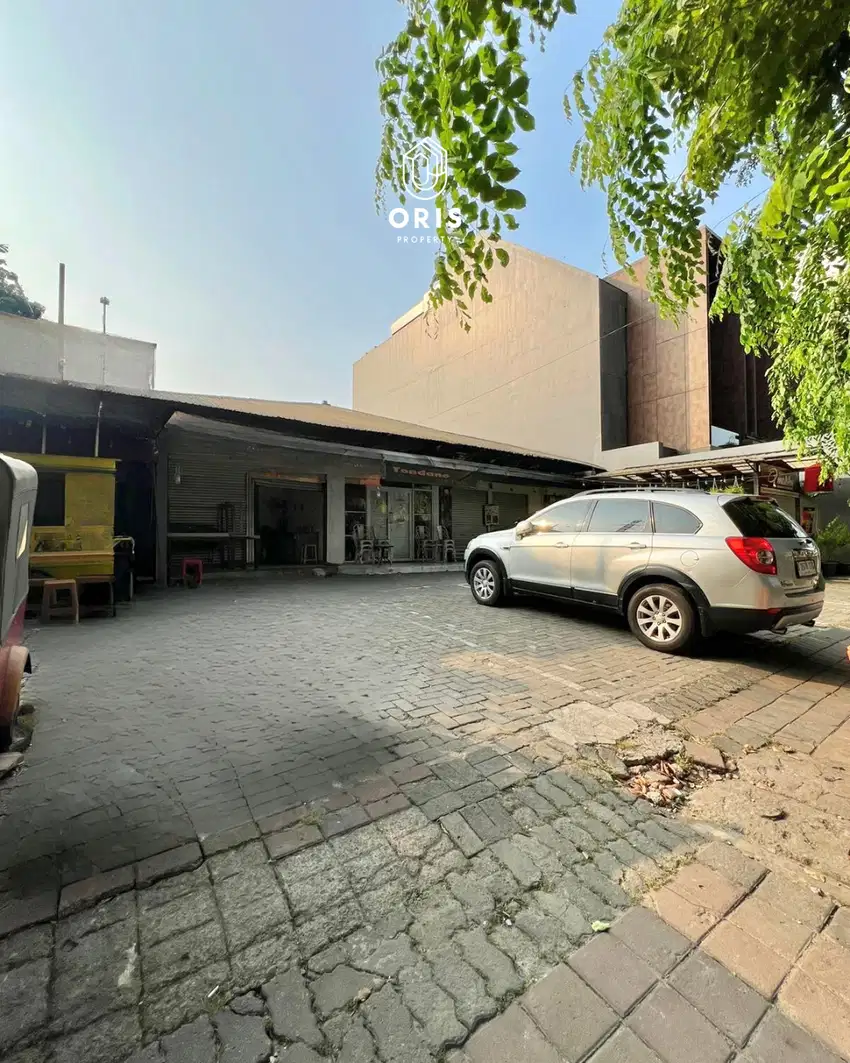Bangunan Cocok Untuk Resto, Usaha & Kost Dekat Ke Sudirman, SHM
